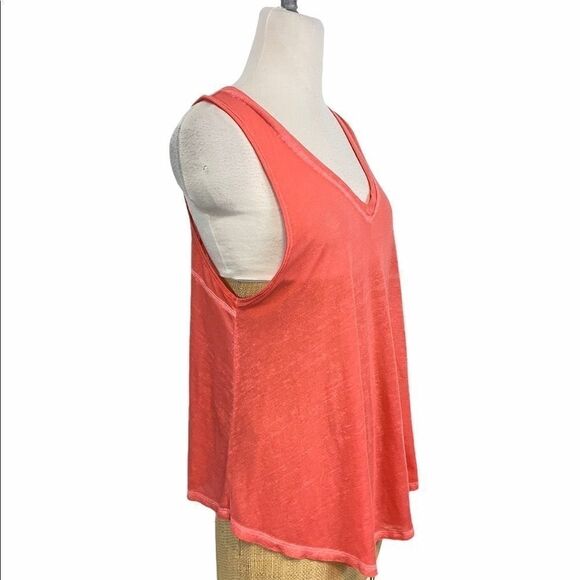 We the Free Free People Loose fit Coral Top Medium - Picture 2 of 4